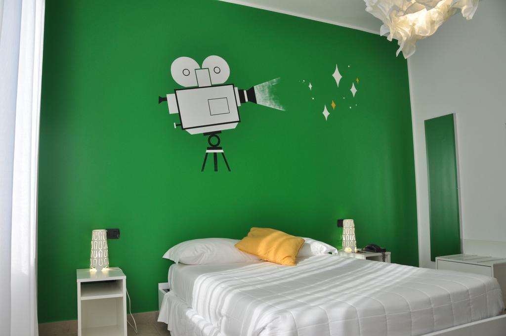Lo Scoiattolo Piedmont Bike Hotel Pralormo Bagian luar foto
