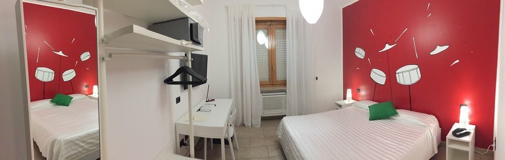 Lo Scoiattolo Piedmont Bike Hotel Pralormo Bagian luar foto