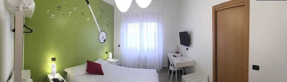 Lo Scoiattolo Piedmont Bike Hotel Pralormo Bagian luar foto